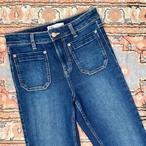 Zara Patch Pocket Kick Crop Raw Hem Stretch High-Rise Dark Denim Jeans SIZE 2